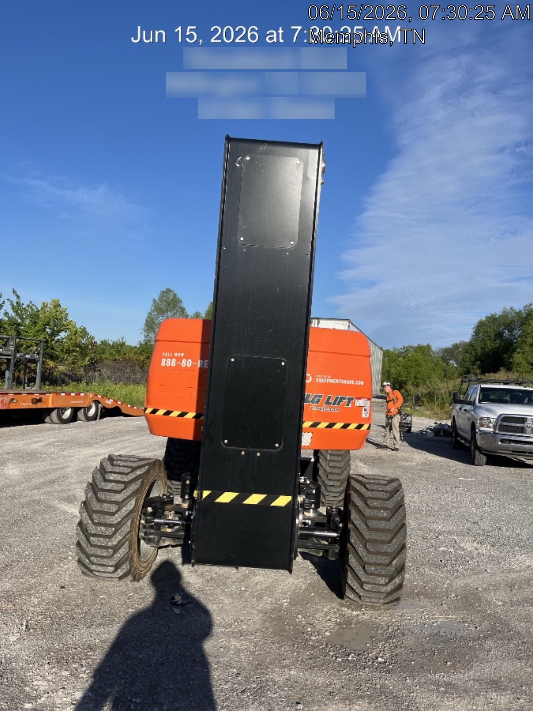 2025 JLG 800AJ