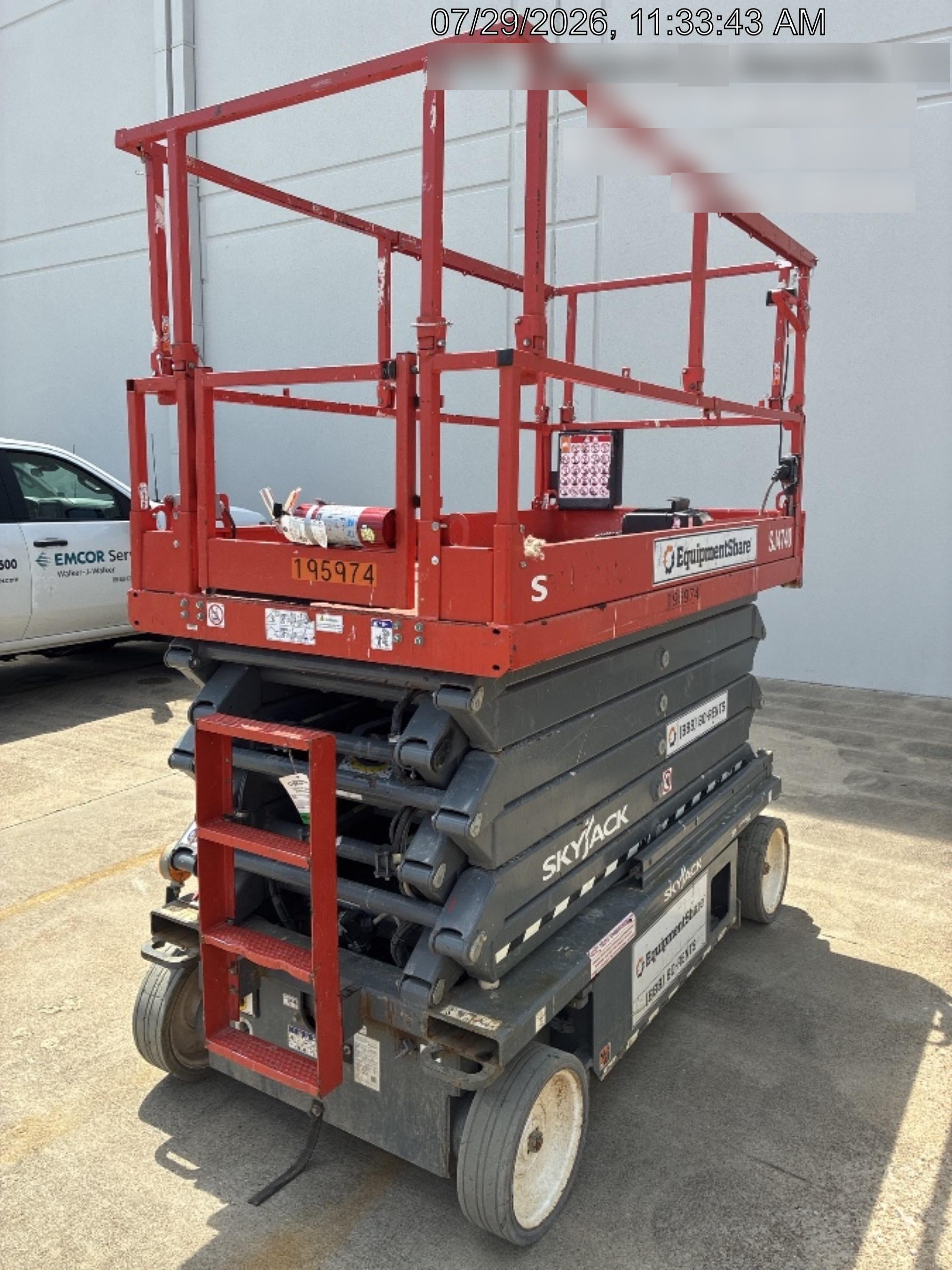 2021 SKYJACK SJ4740