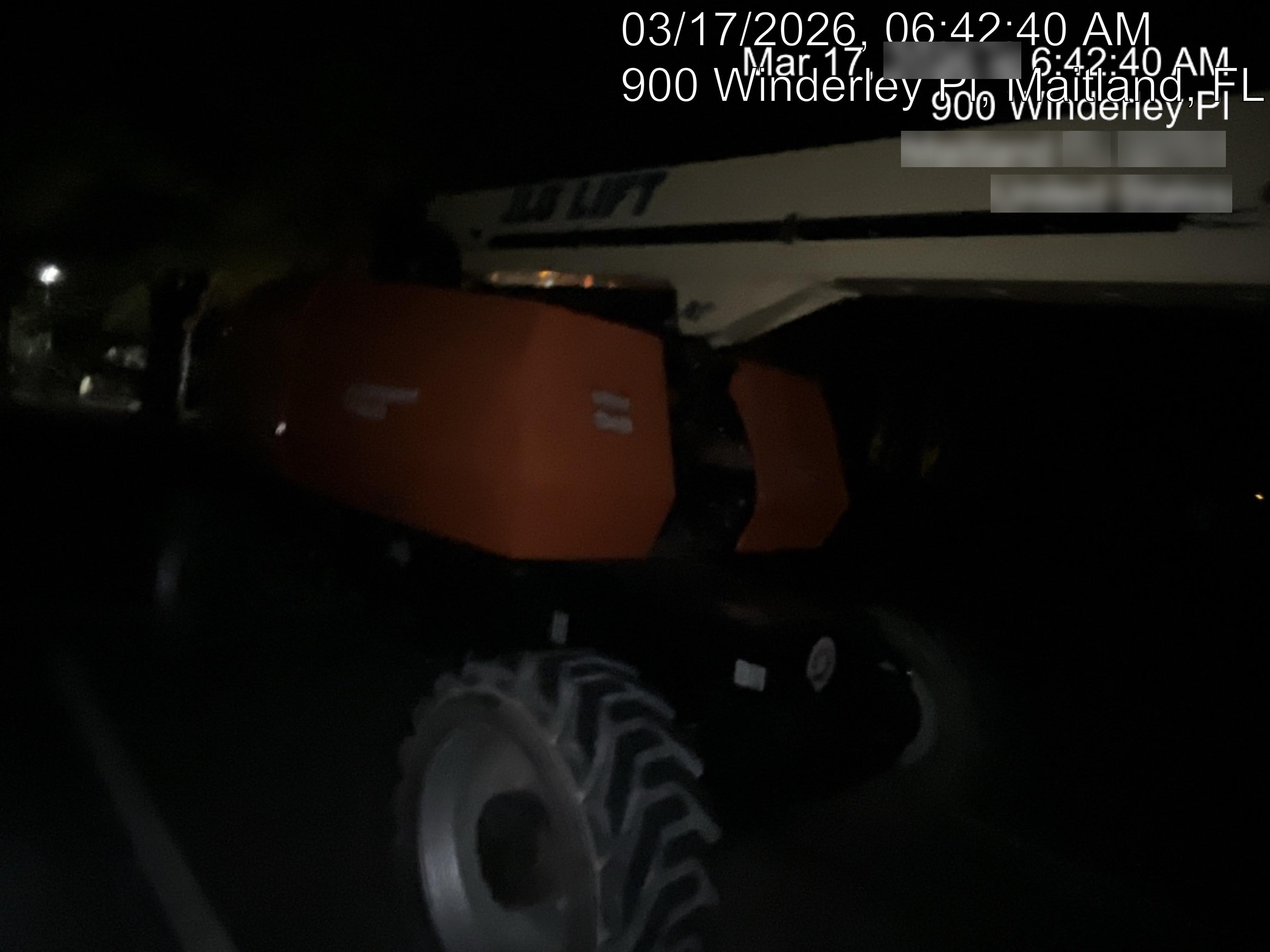 2023 JLG 860SJ