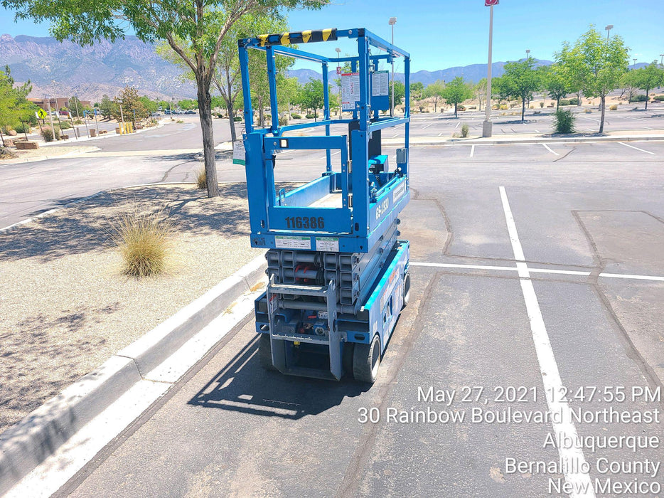 2020 Genie GS-1930 Solid Non Marking Tires, Beacon, Folding rails with half height swing gate