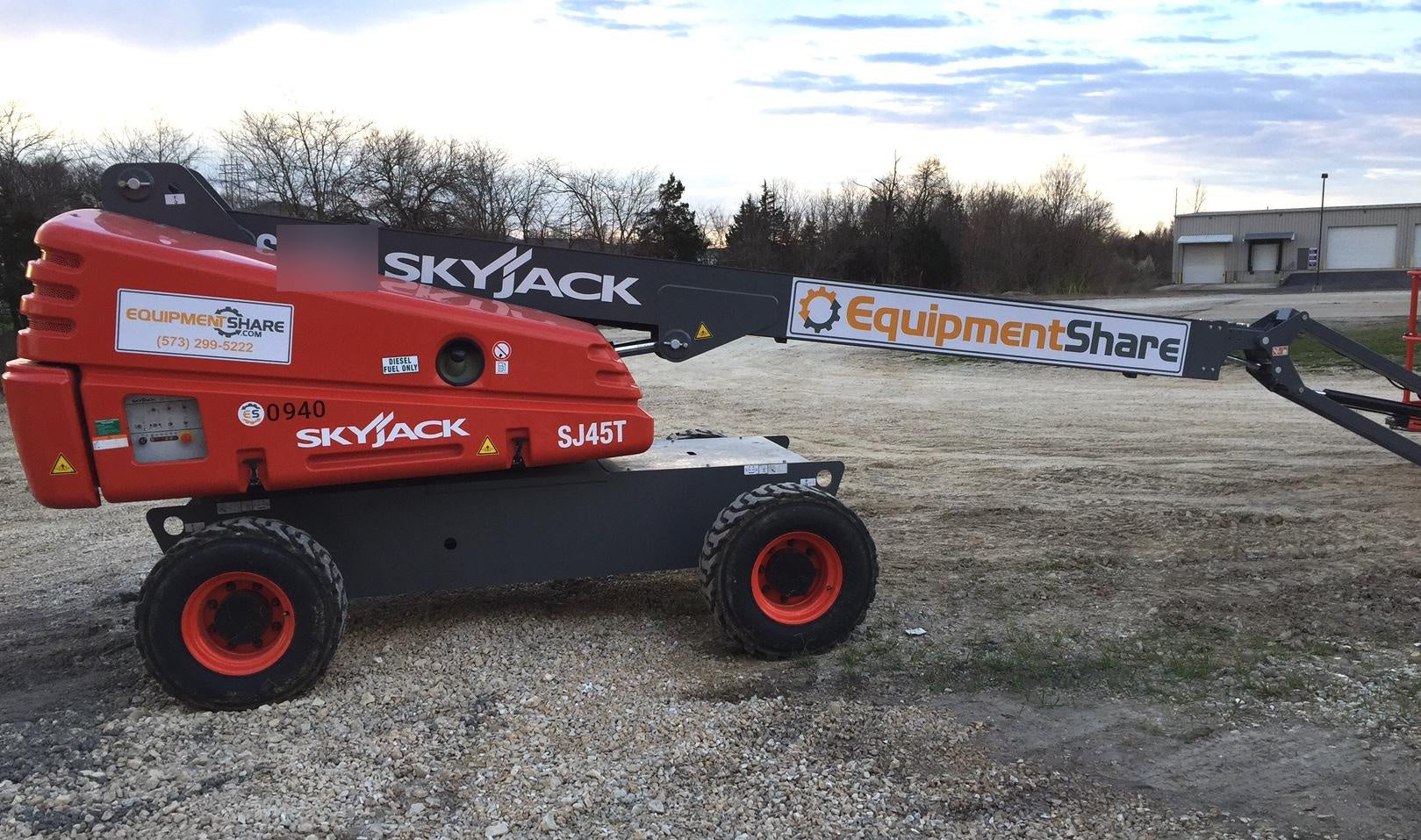 2016 SKYJACK SJ45T+
