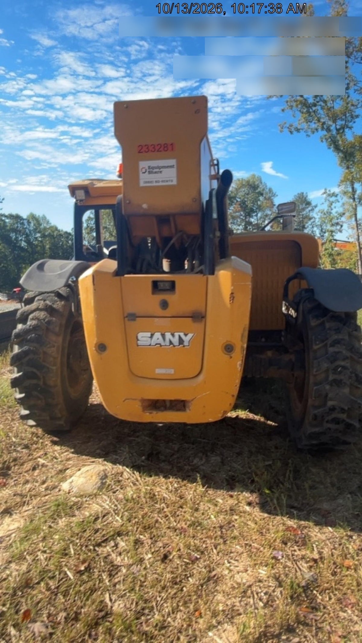 2022 SANY STH1056