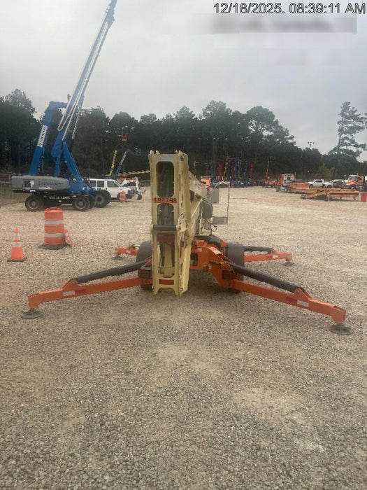 2021 JLG T500J