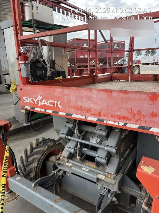 2017 SKYJACK SJ6826 RT