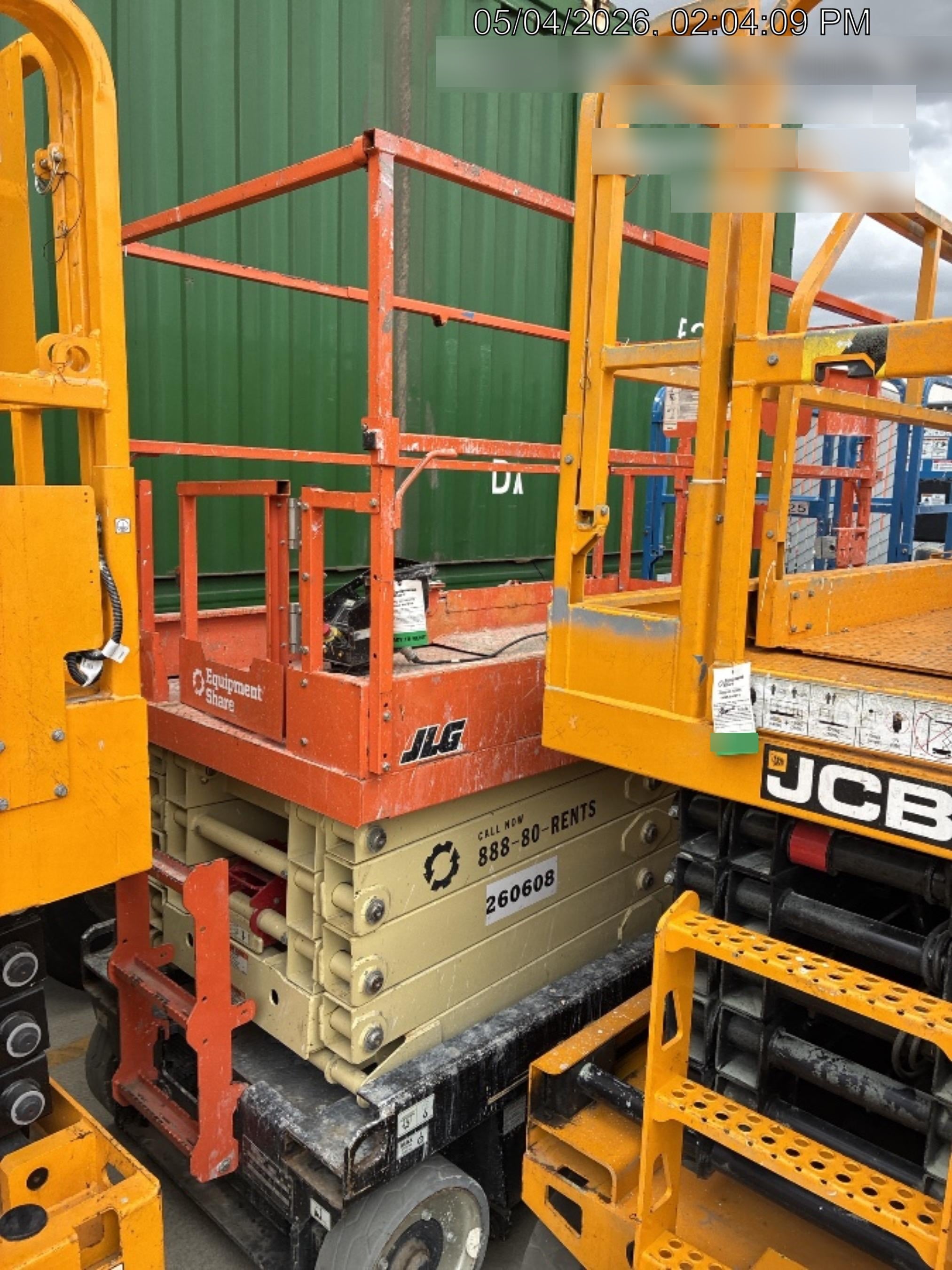 2022 JLG ES3246