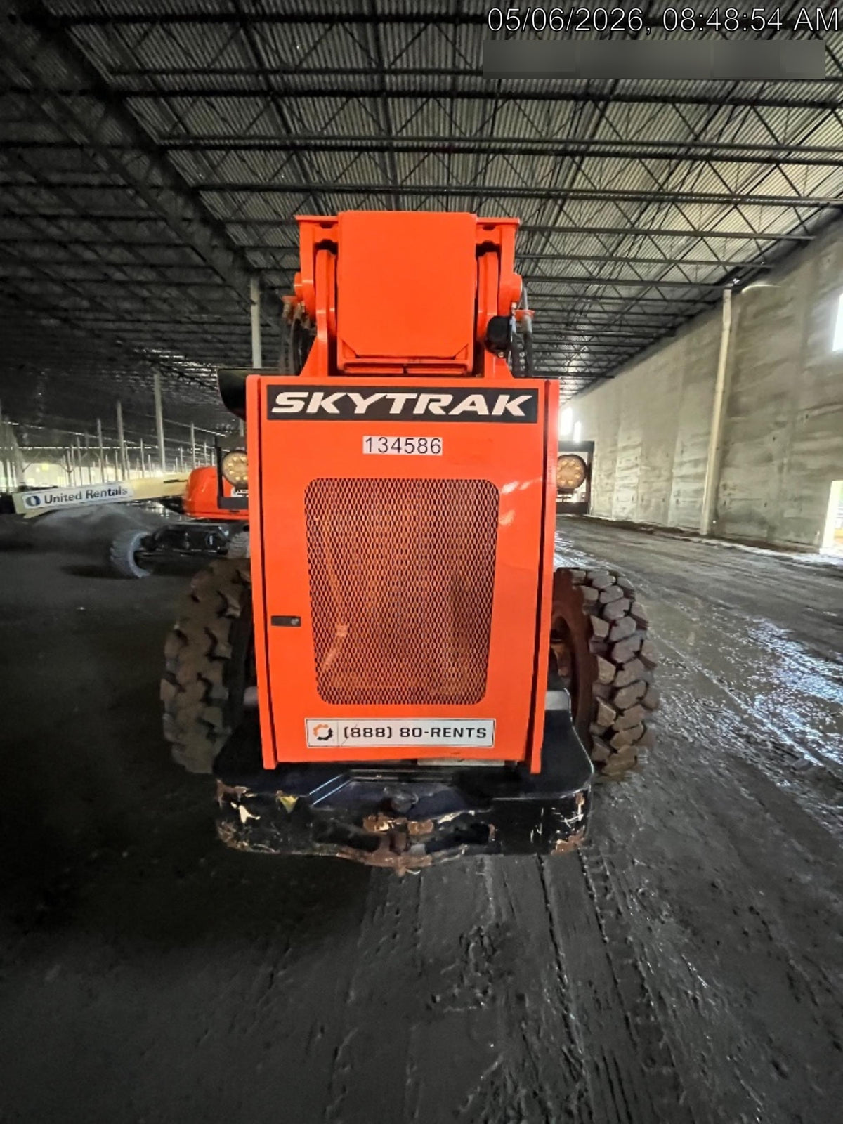 2021 JLG 12054