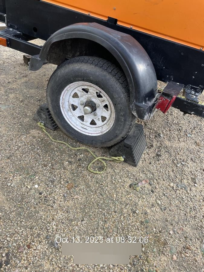2023 Lincoln Electric LE400 Kubota V1505, Trlr, Cable Rack, Light Kit, ES Decals, T3