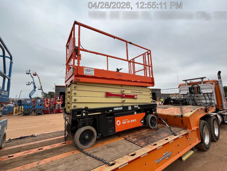 2023 JLG R4045