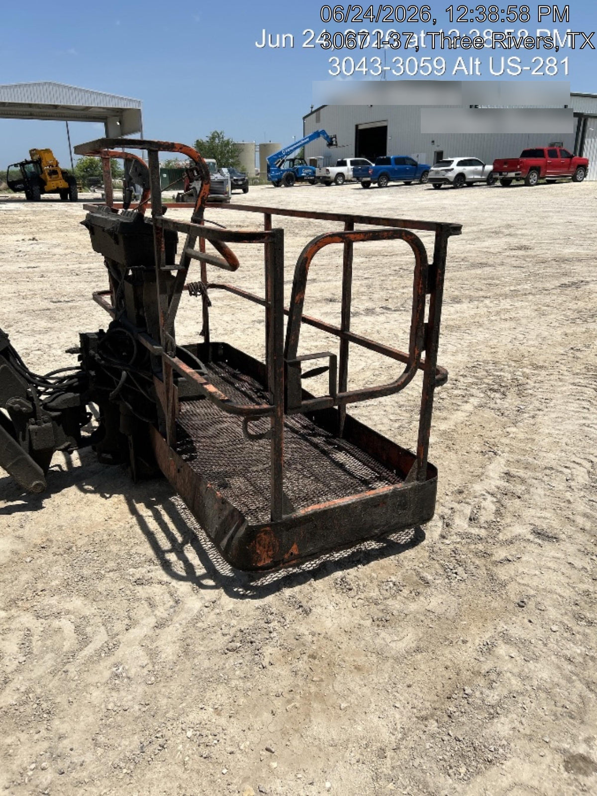 2023 JLG 860SJ