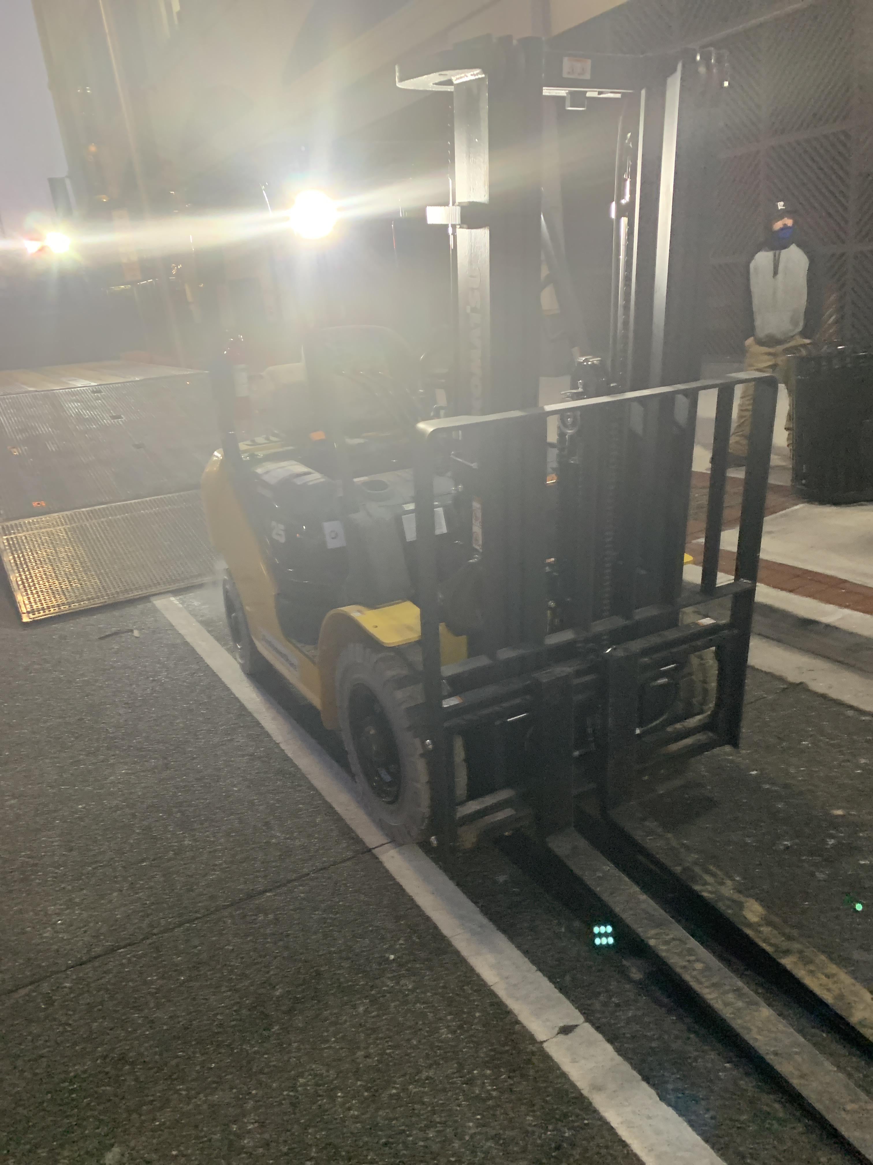 2022 KOMATSU FG25T-16