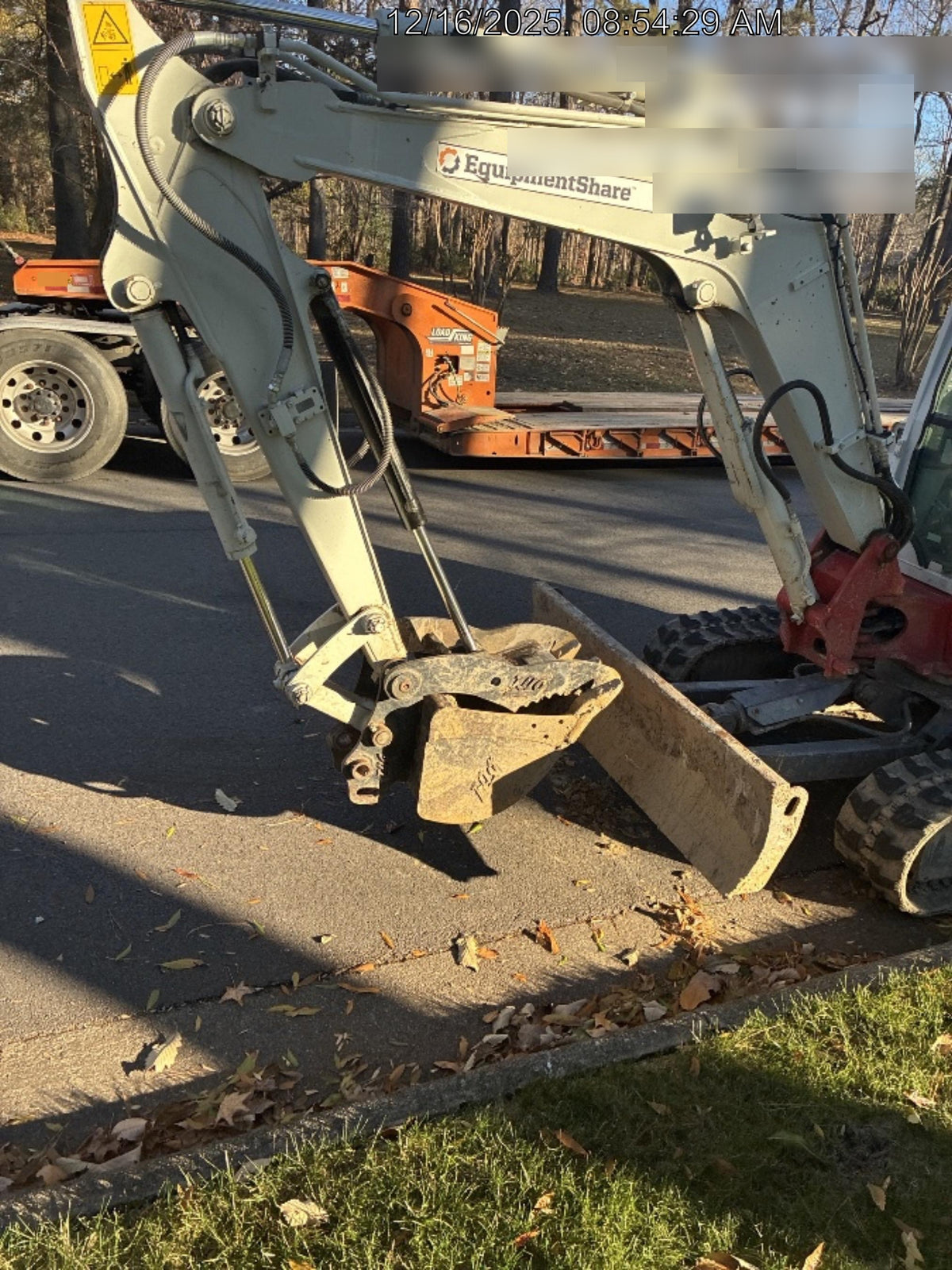 2021 TAKEUCHI TB235-2CR