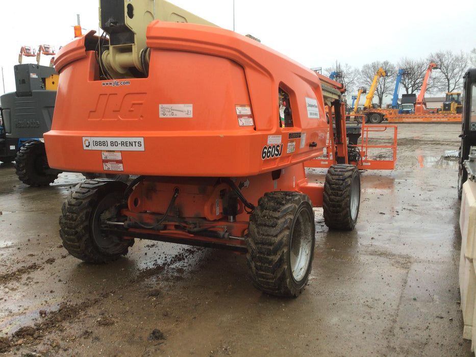 2019 JLG 660SJ