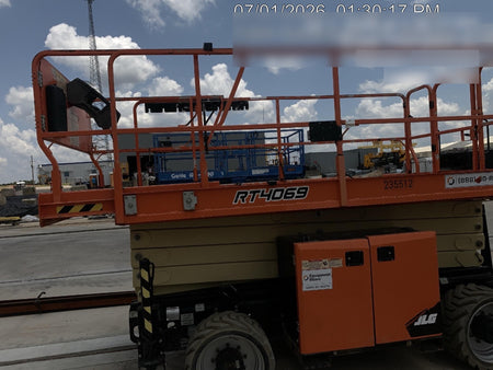 2022 JLG RT4069