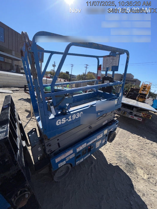 2019 Genie GS-1930 Fixed rails with chain Entry