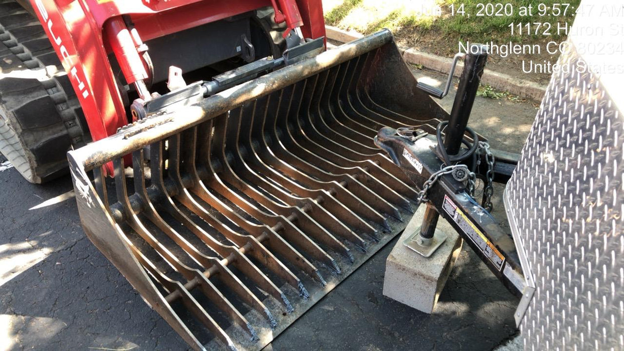 2019 BOBCAT 74" Rock Bucket - Bobcat