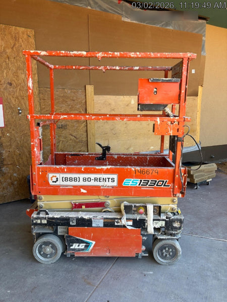 2021 JLG ES1330L