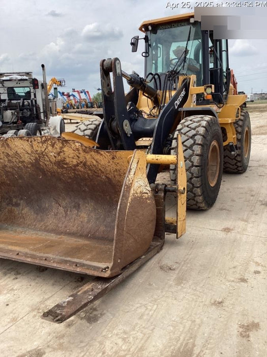 2020 JOHN DEERE 96" Loader Fork Carriage - John Deere