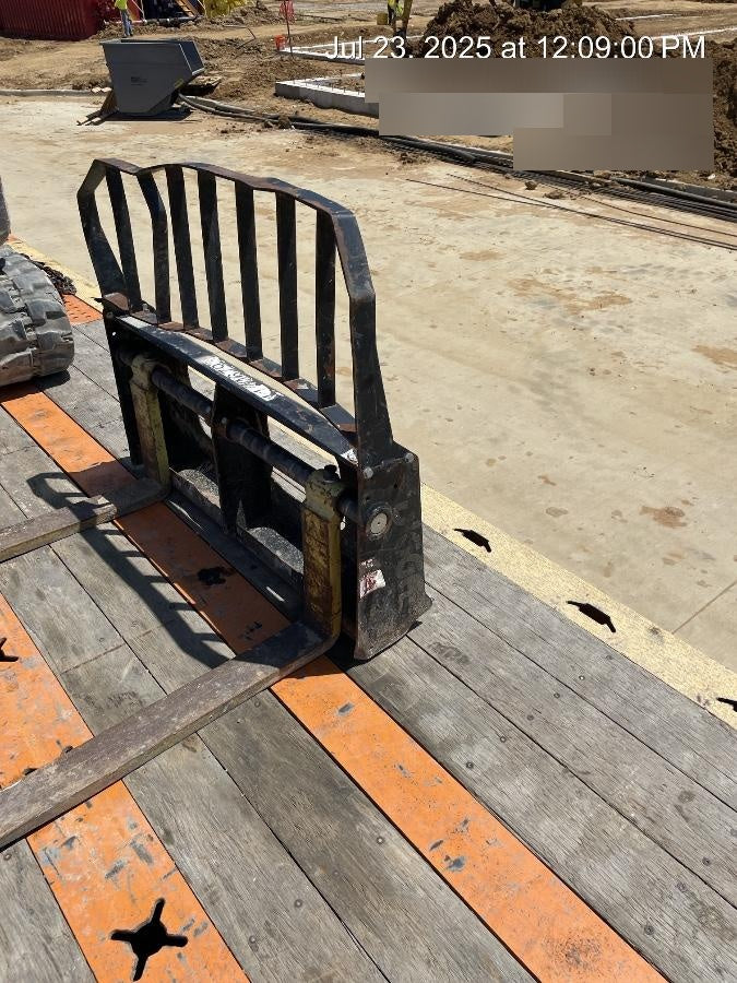 2023 ARROW MATERIAL HANDLING 48" Pallet Forks - Arrow