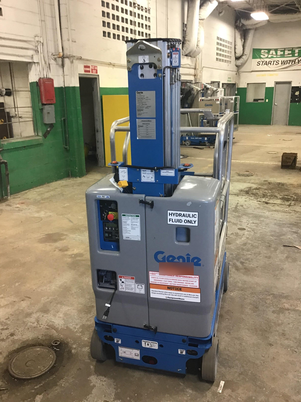 2019 GENIE GR-20