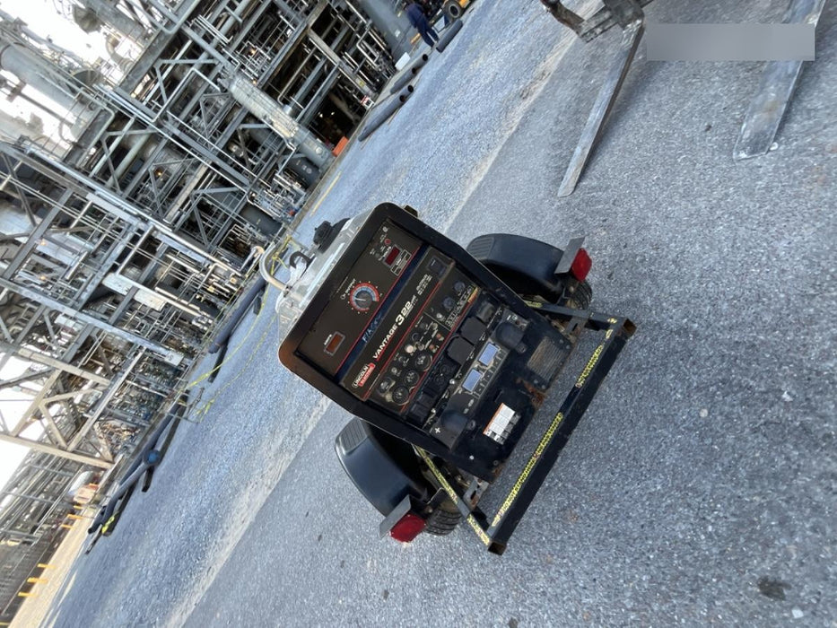 2019 Lincoln Electric Vantage 322 Lincoln Vantage 322 Welder w/Trailer, Light Kit, Cable Rack