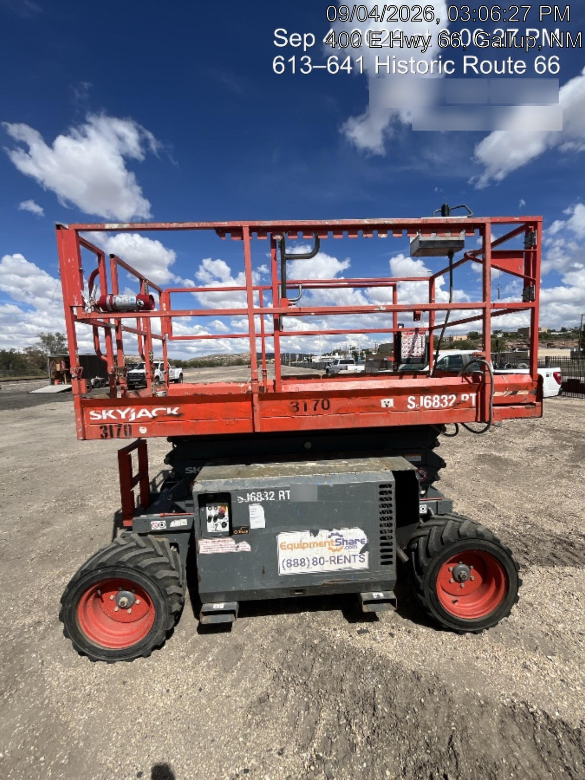 2017 SKYJACK SJ6832 RT