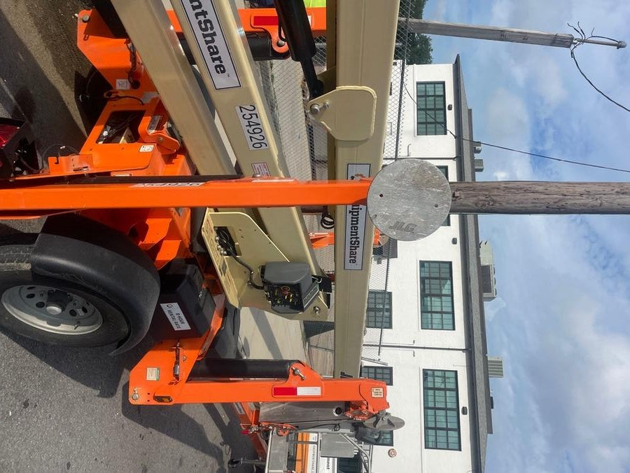 2022 JLG T500J
