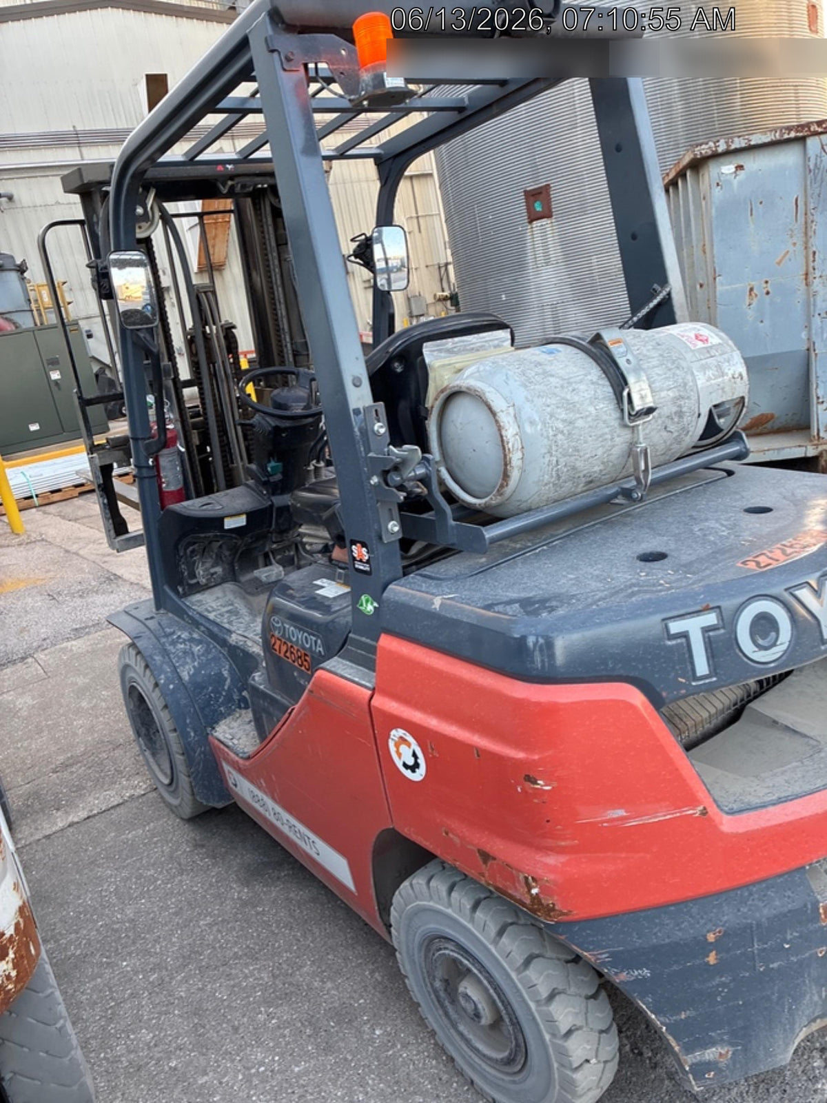 2022 TOYOTA 50-8FGU25