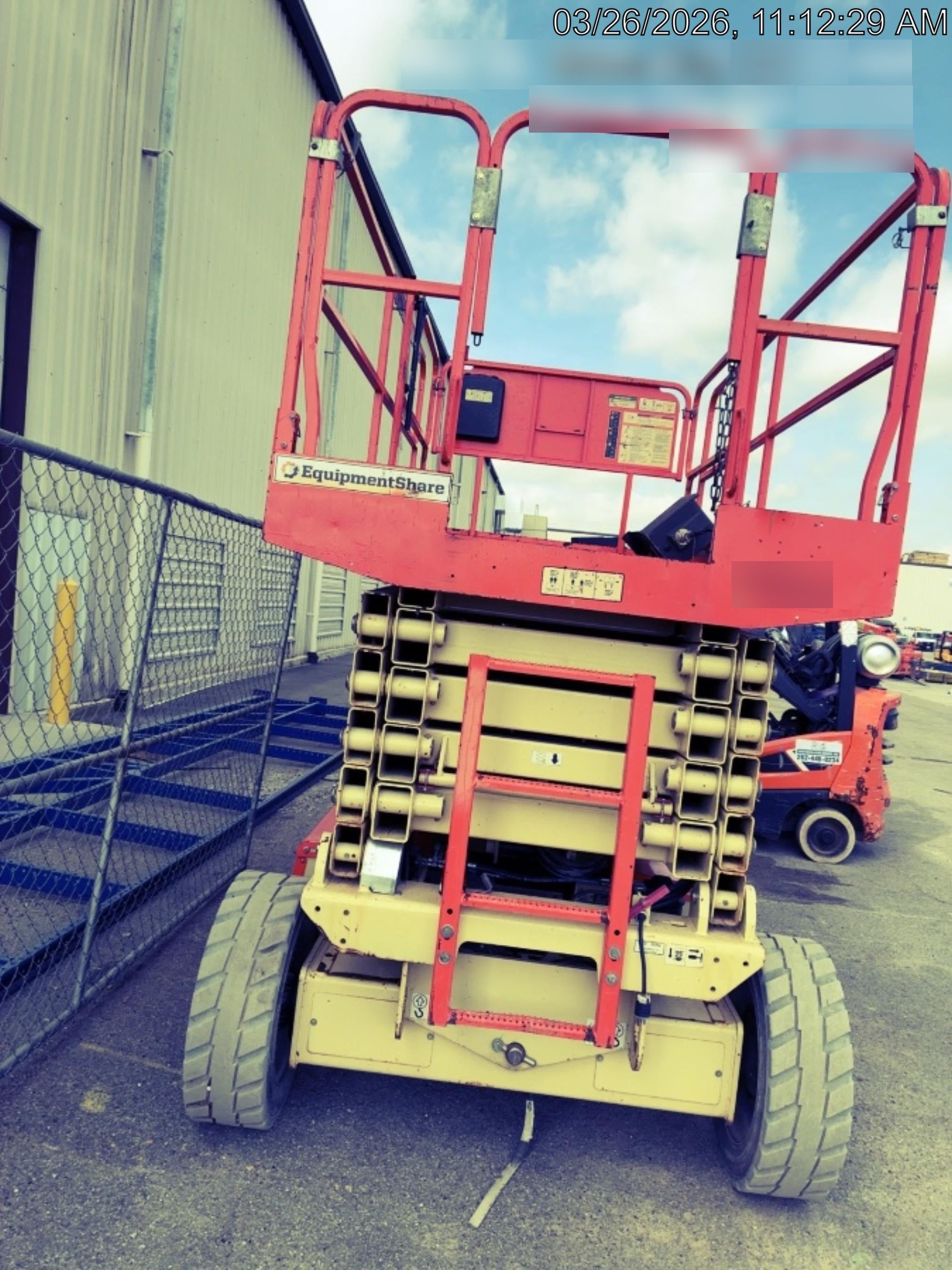 2019 JLG 4069LE