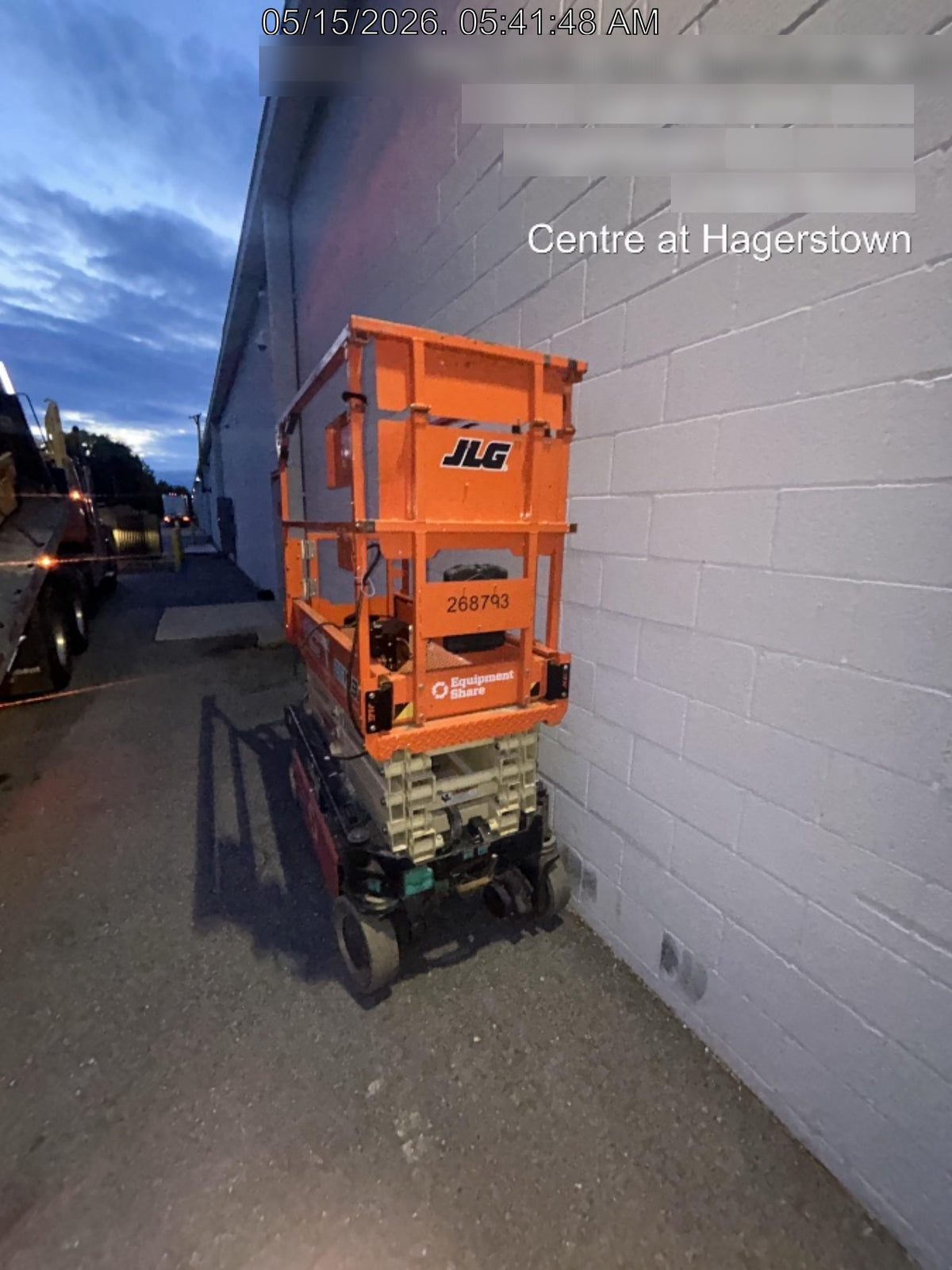 2022 JLG ES1932