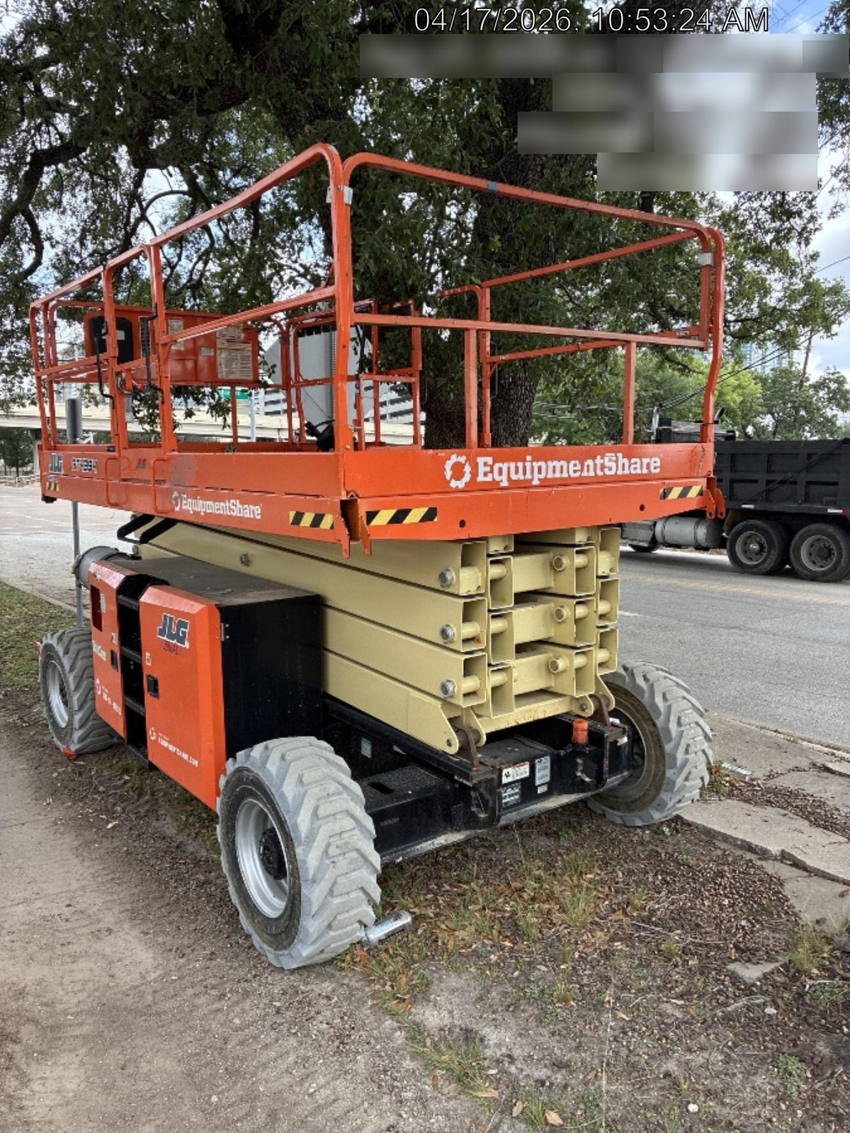 2023 JLG RT4394