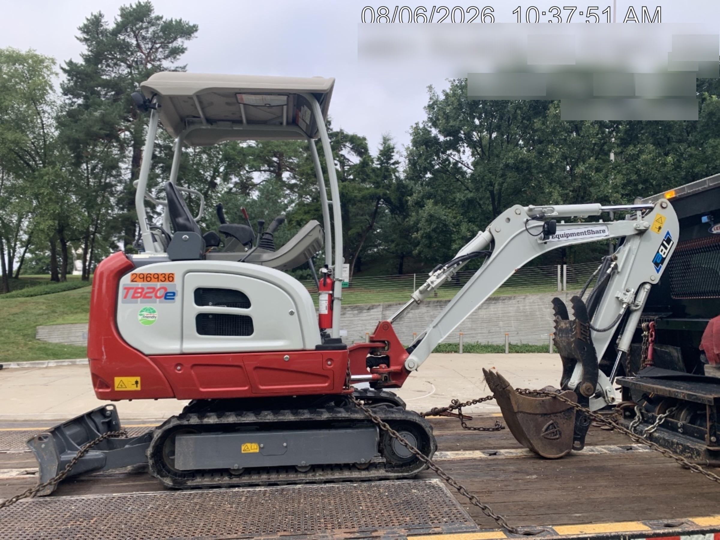 2023 TAKEUCHI TB20e
