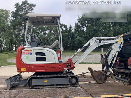 2023 TAKEUCHI TB20e