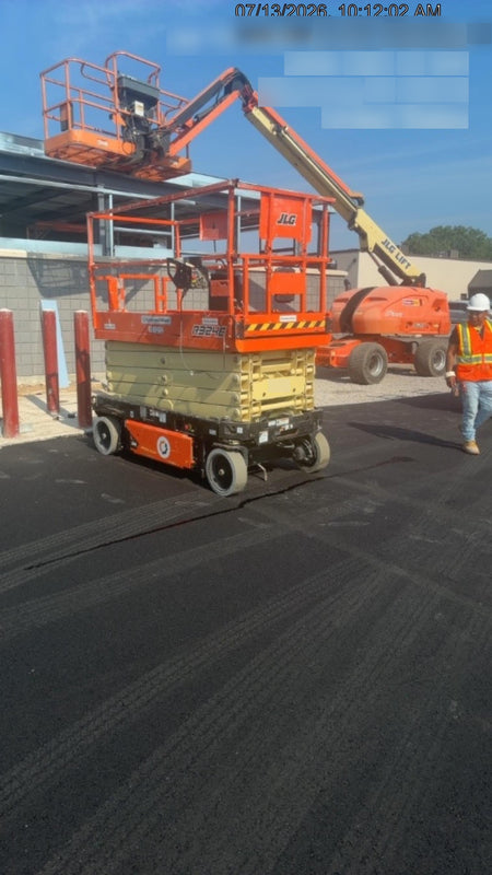 2021 JLG R3246