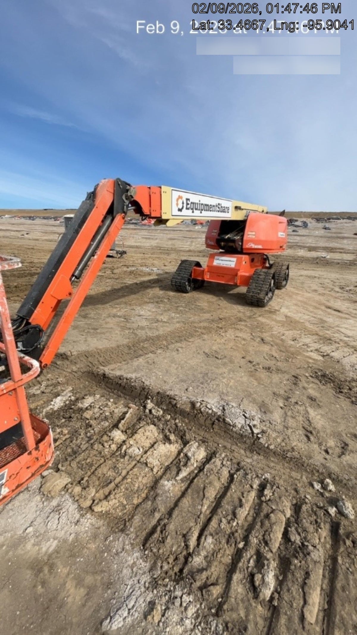 2021 JLG 660SJ Quad Track