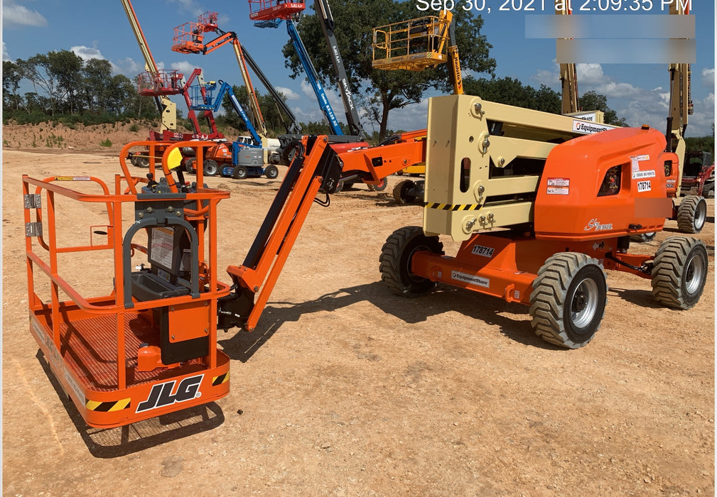 2021 JLG 450AJ