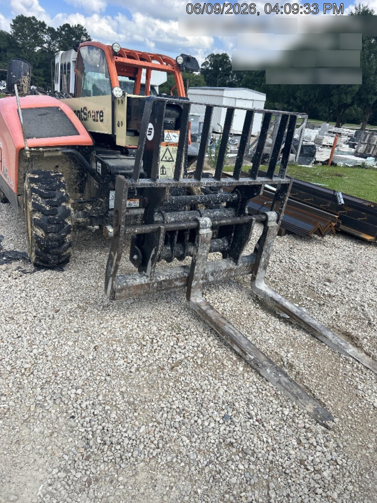 2023 JLG G5-18A