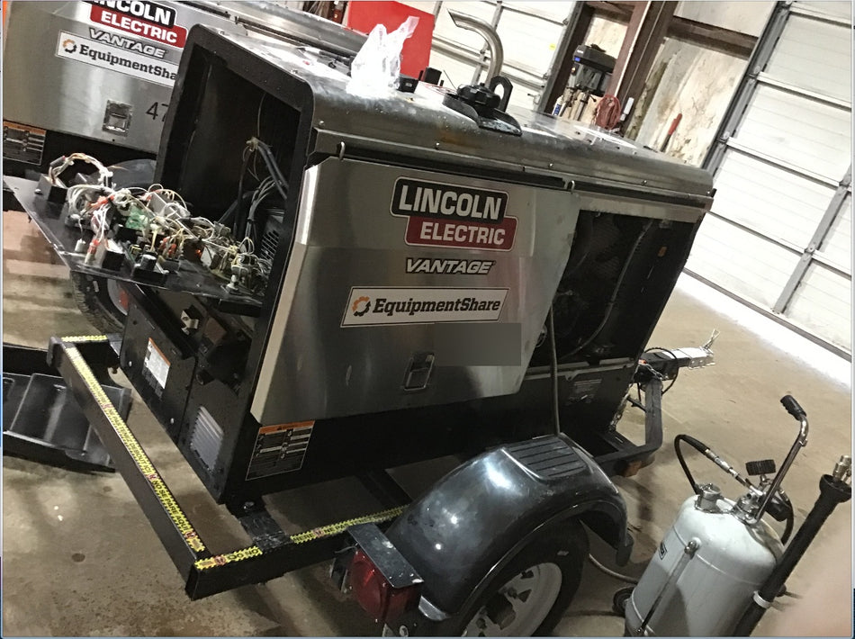 2019 Lincoln Electric Vantage 322 Ready-Pak 3, Two Wheel Trailer, Fender and Light Kit, Cable Rack