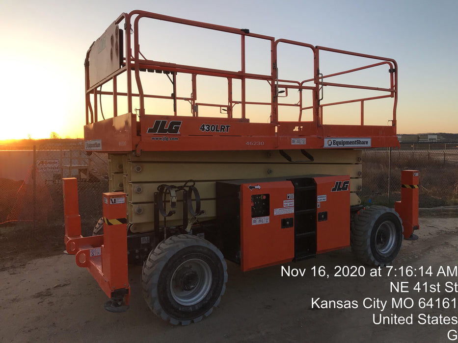 2019 JLG 430LRT