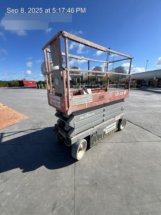 2016 SKYJACK SJIII-3226