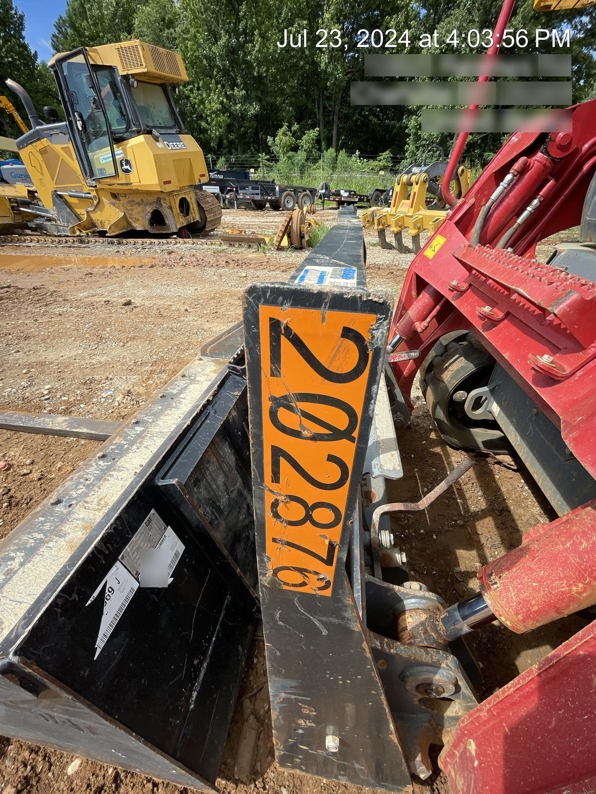 2022 ARROW MATERIAL HANDLING 60" Pallet Forks - Arrow