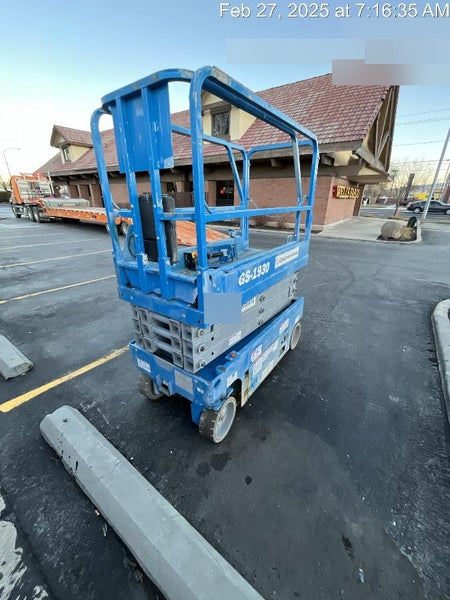 2019 Genie GS-1930 Fixed rails with chain Entry