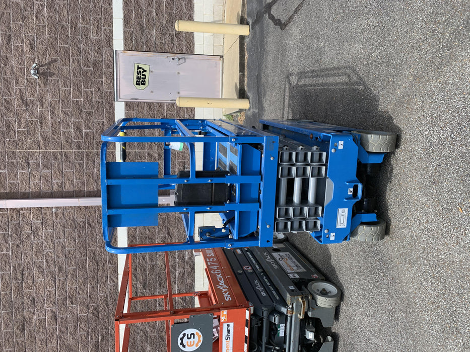 2020 Genie GS-1930 Solid Non Marking Tires, Beacon, Folding rails with half height swing gate