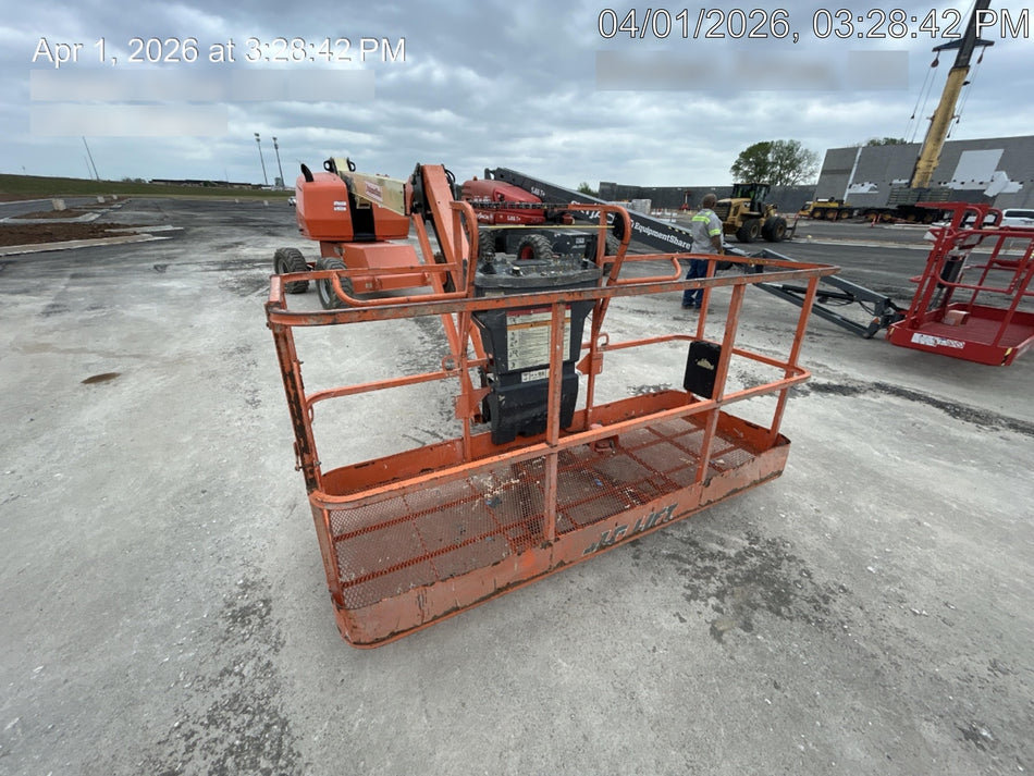 2019 JLG 460SJ