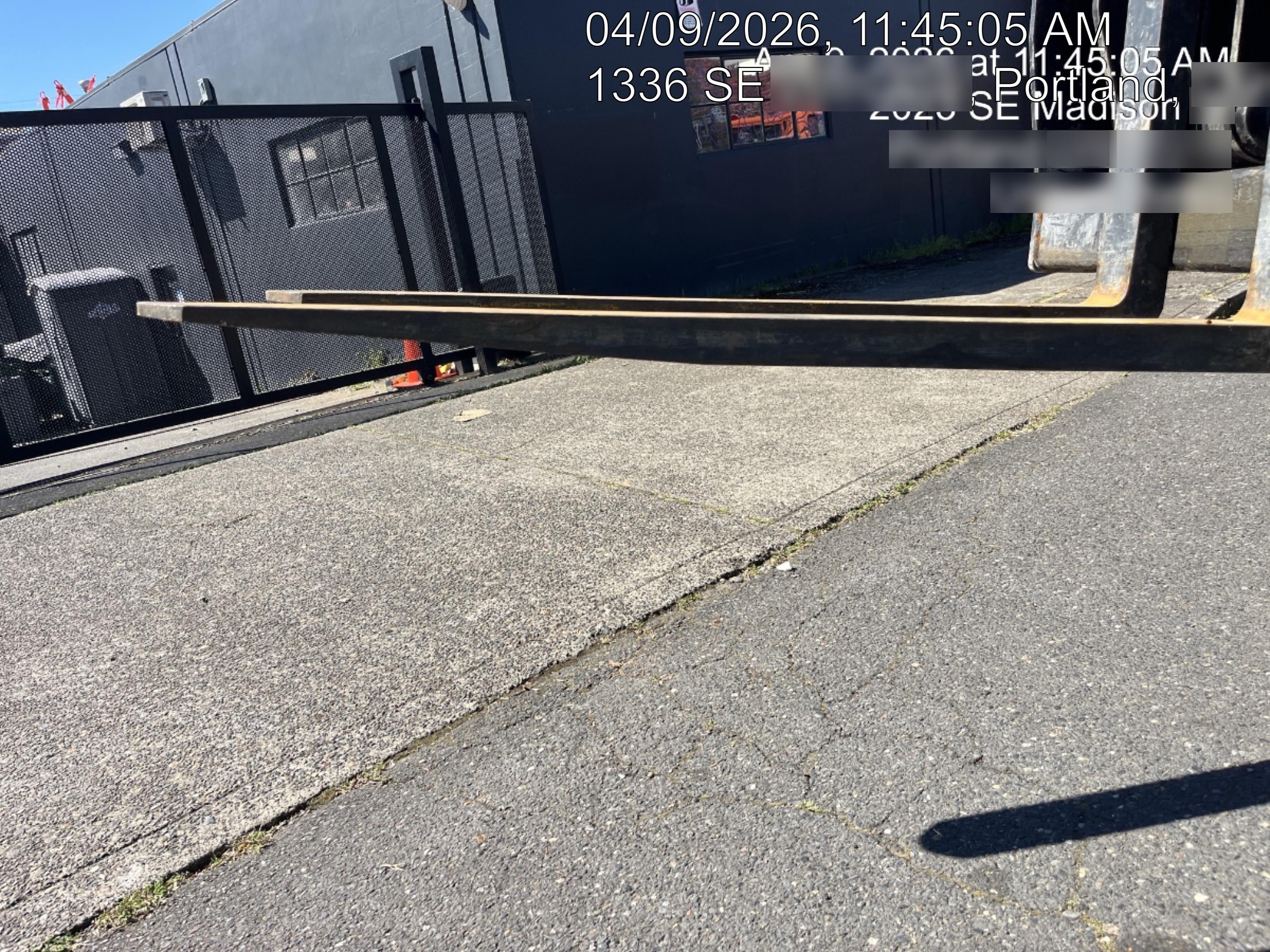 2025 JLG 519