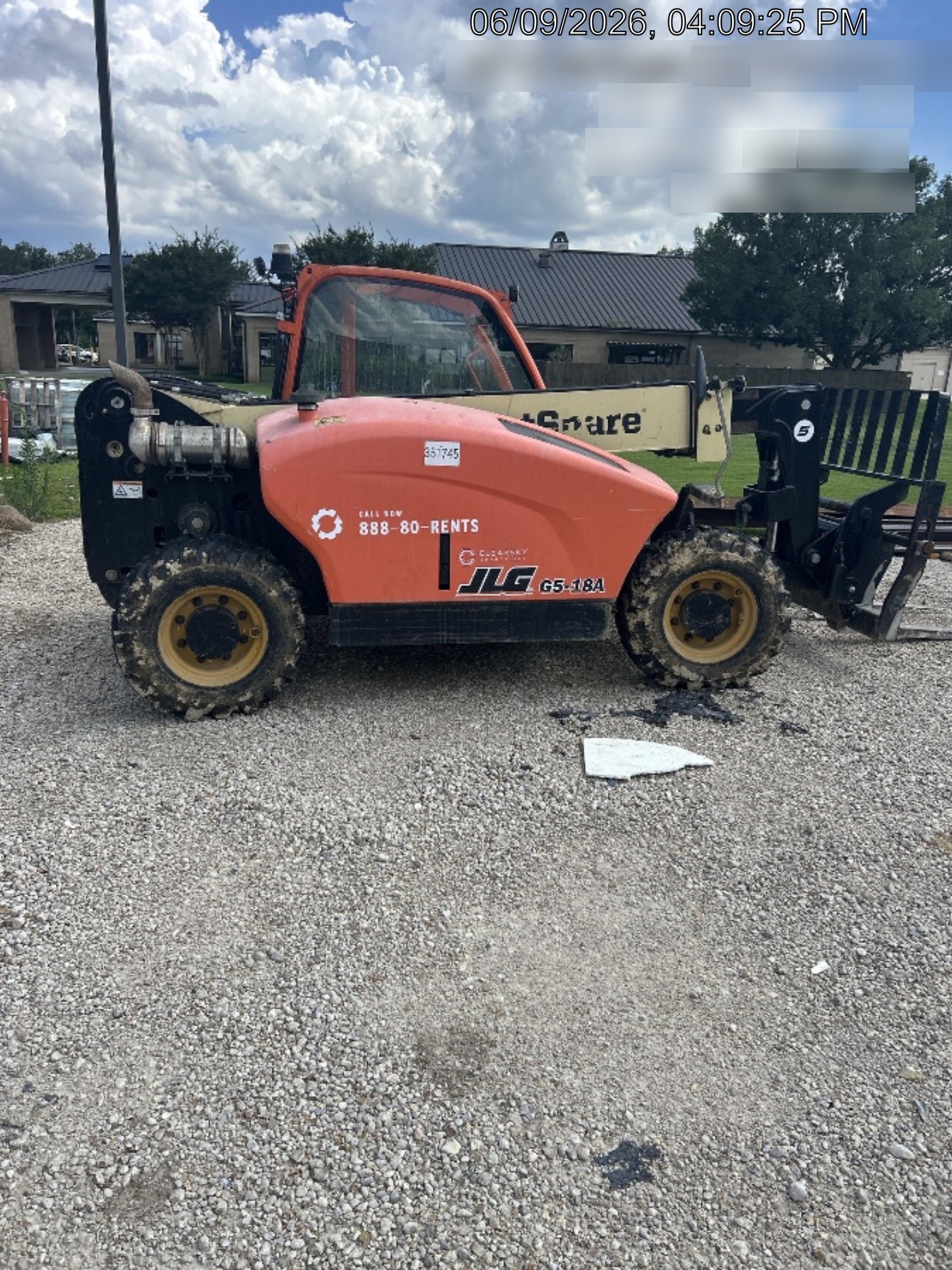 2023 JLG G5-18A