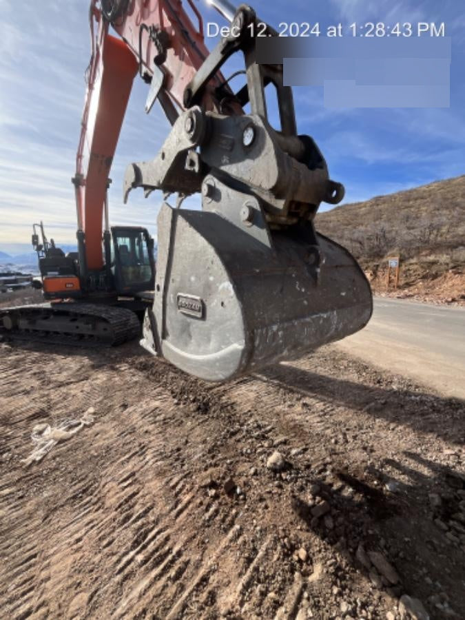 2020 DOOSAN 48" Excavator Bucket