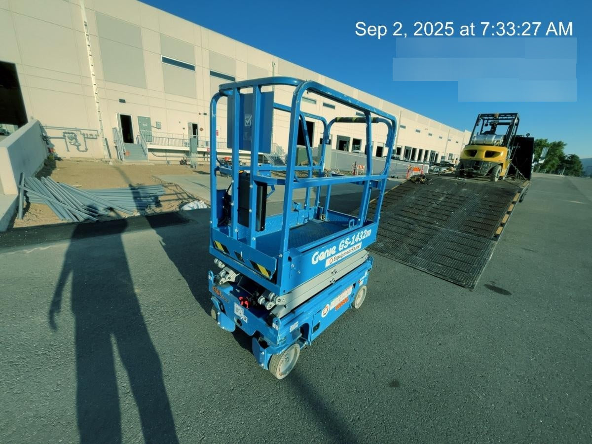 2023 GENIE GS-1432