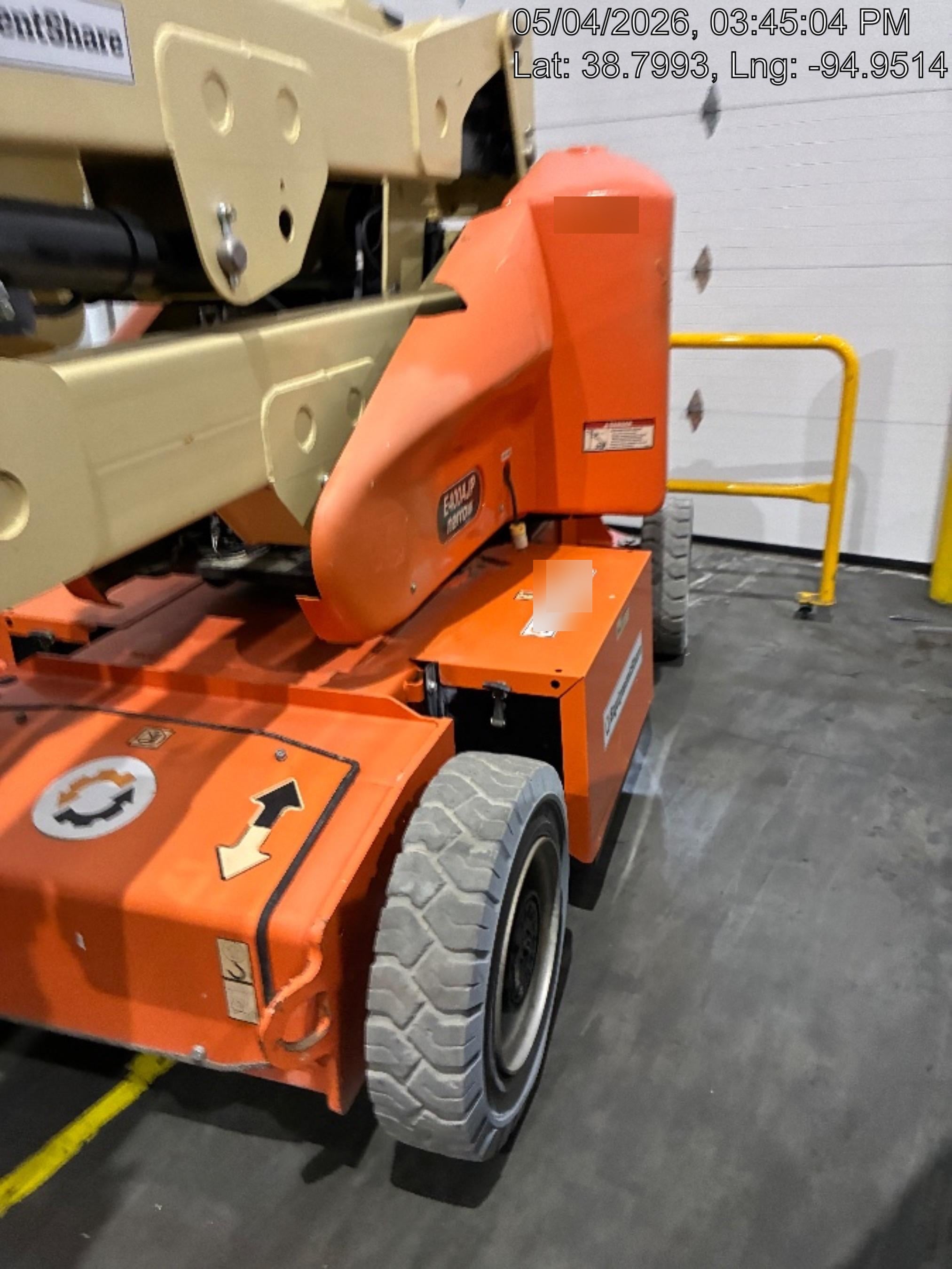 2020 JLG E400AJPN