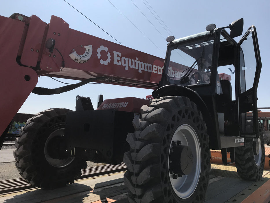 2020 Manitou MTA8044 Cab/Heat/Air, Solid Tires, Work Lights, Beacon, Aux Hydraulics, Back up Alarm, Lifting Eye, Mirrors, ES Keypad