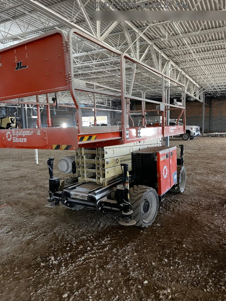 2022 JLG RT3369